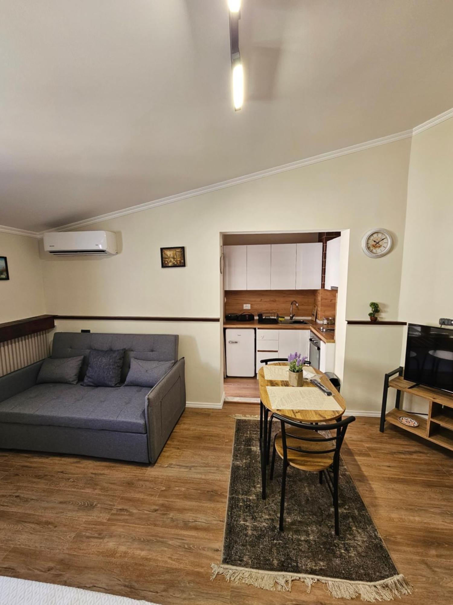 Vila Tafa Apartments Tirana Exterior foto